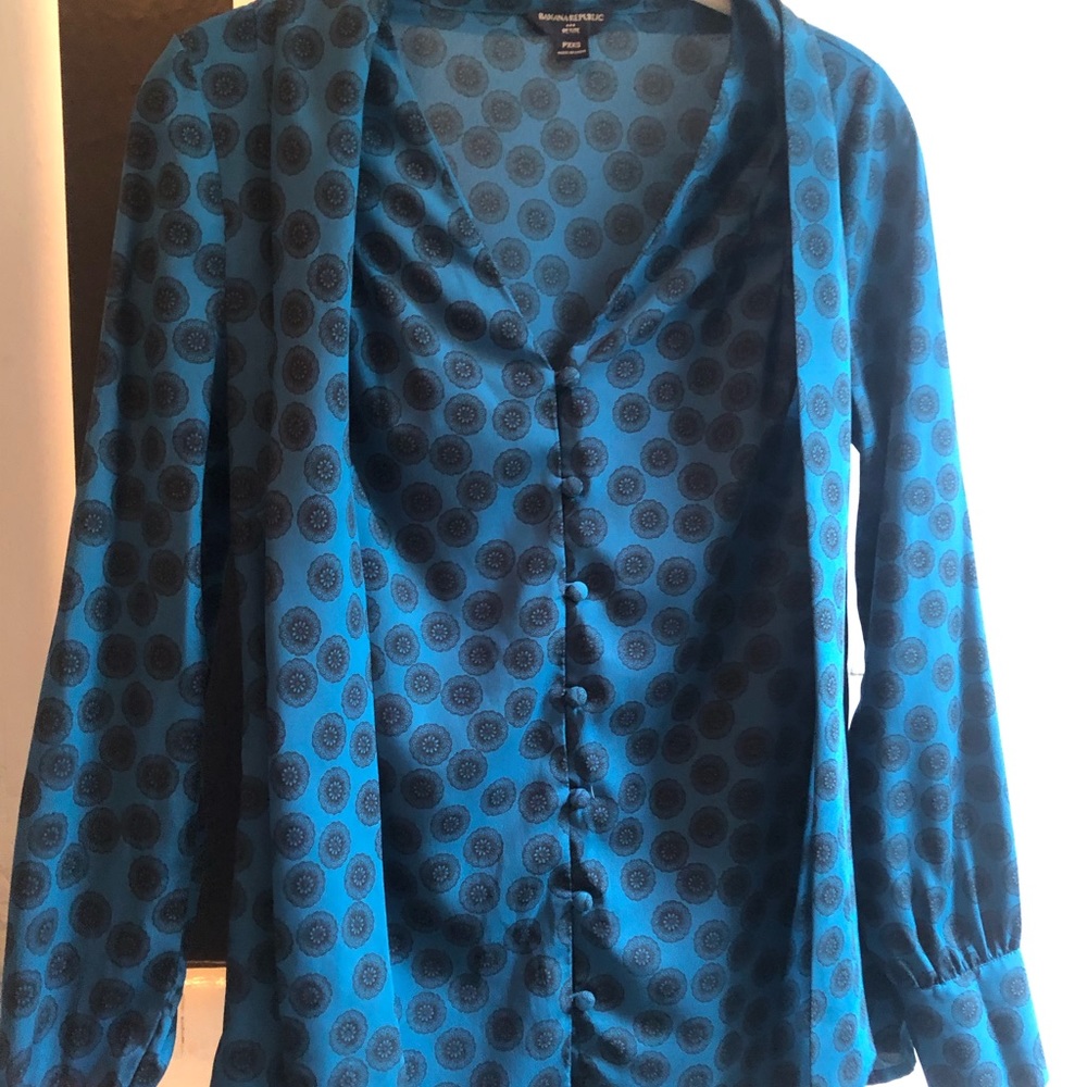 Banana Republic XXS Petite Blue Black Print Blouse